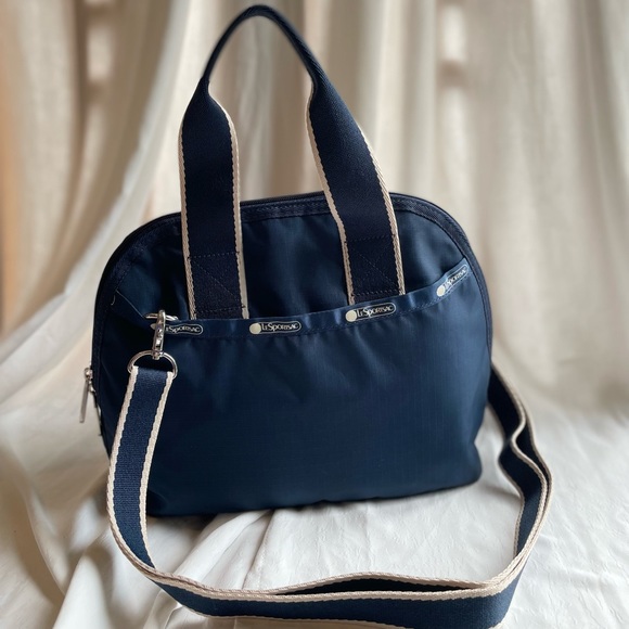 Lesportsac Amelia Handbag - Picture 1 of 6